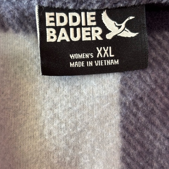 Eddie Bauer Women’s XXL Microfleece Button Up Shirt Shacket Plaid Cabincore EUC - Picture 2 of 10